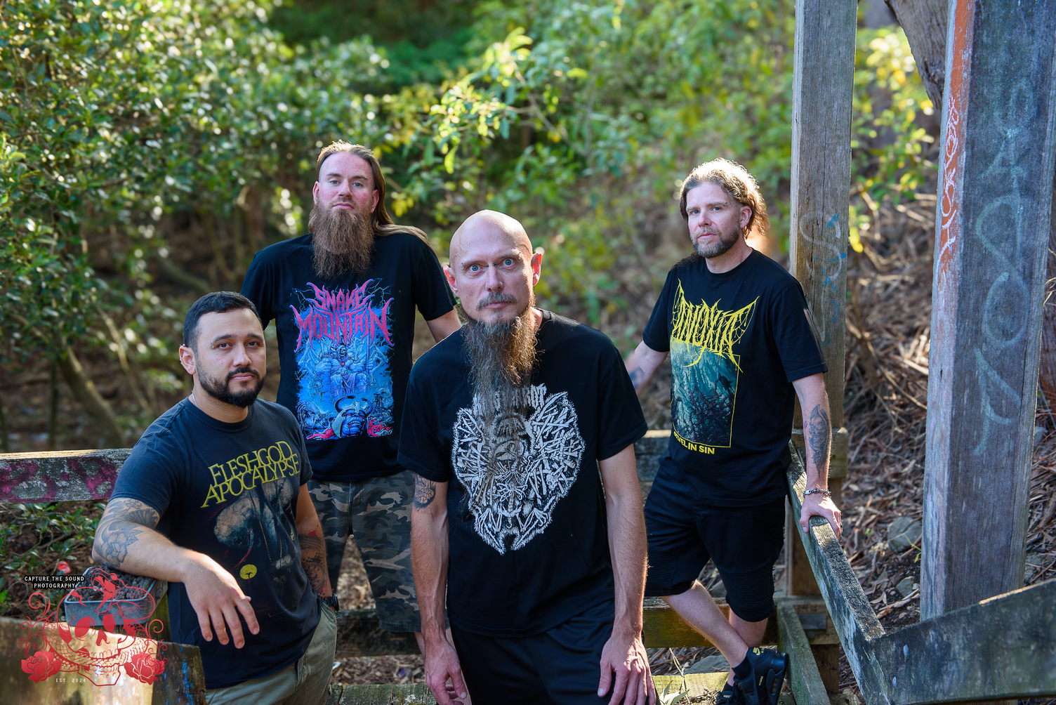 Dead By Dawn live photo